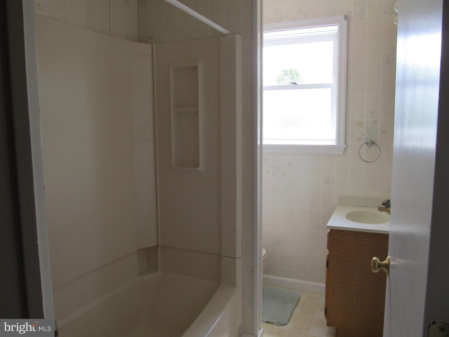 3116 Grandview Boulevard Sinking Spring, PA 19608 - Photo 11 of 19