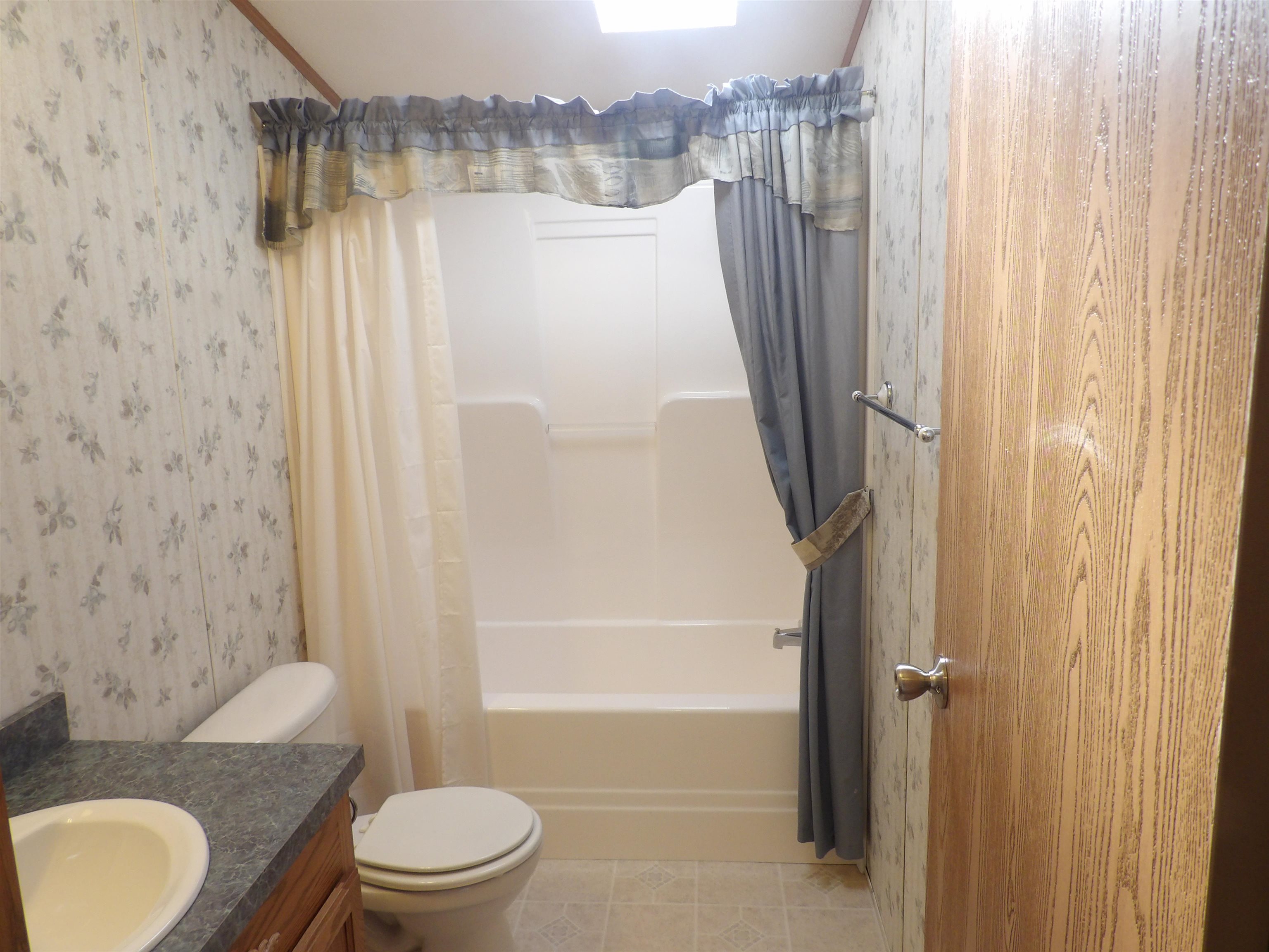 4 Gusty Road, Unit 22/11 Tilton, NH 03276 - Photo 17 of 30