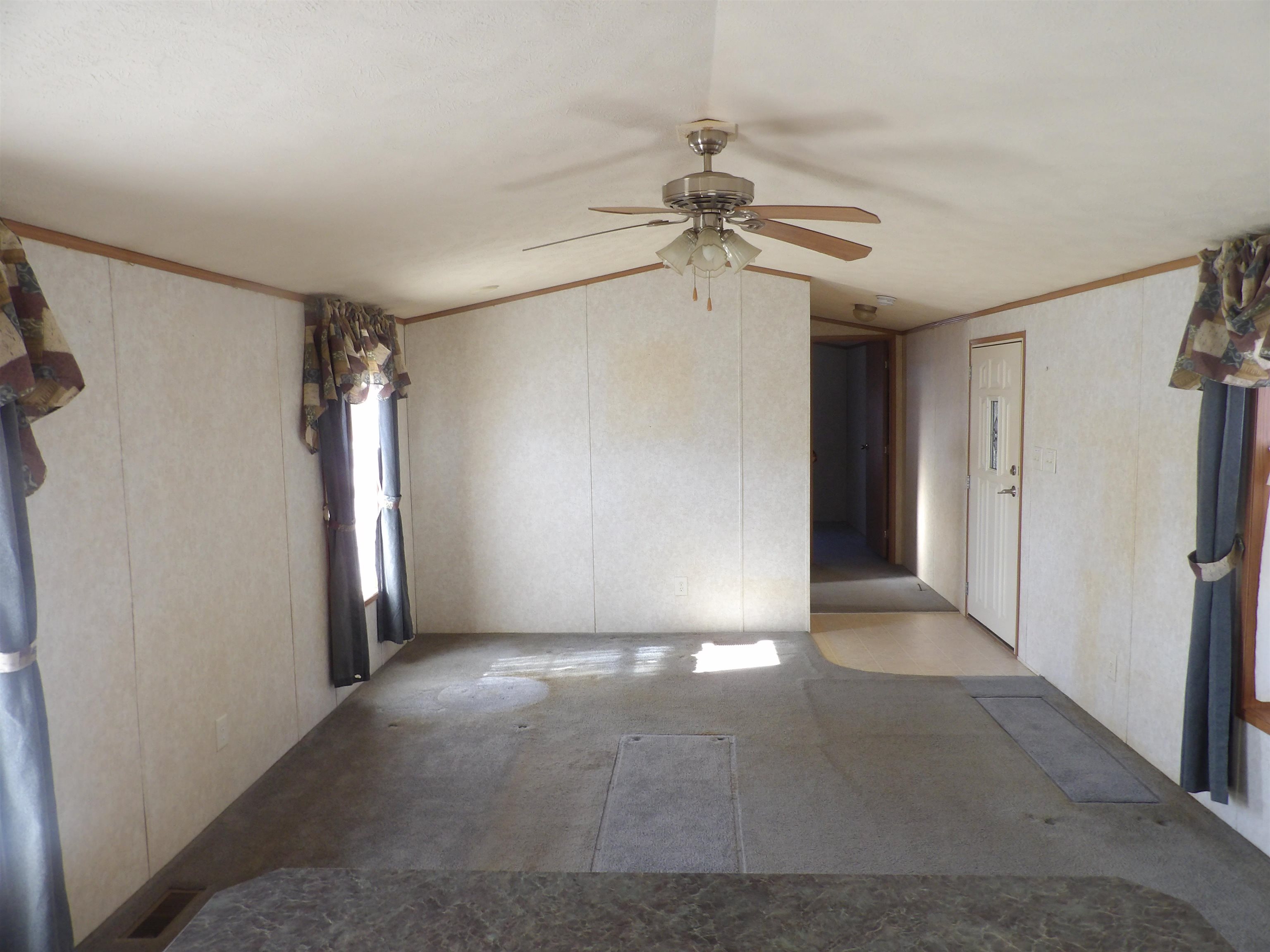 4 Gusty Road, Unit 22/11 Tilton, NH 03276 - Photo 4 of 30
