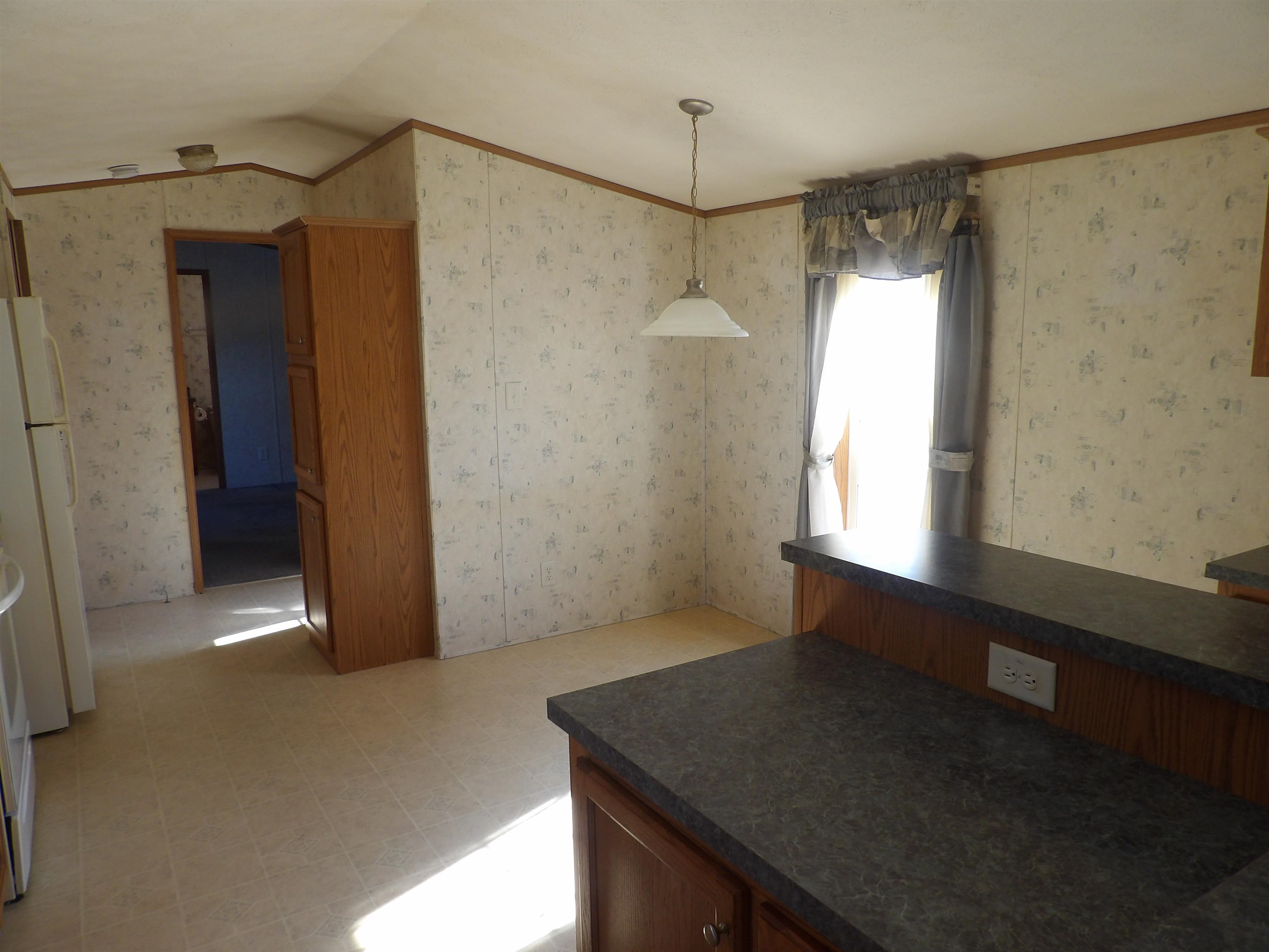 4 Gusty Road, Unit 22/11 Tilton, NH 03276 - Photo 7 of 30