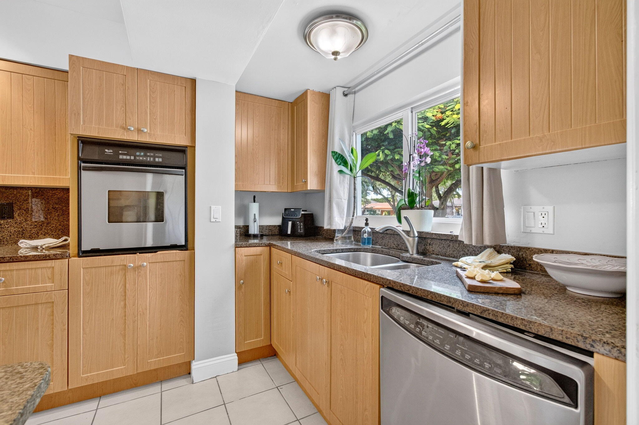 254 Northwest 6th Avenue Boca Raton, FL 33432 - Photo 18 of 56 21-web-or-mls-DSC_3556