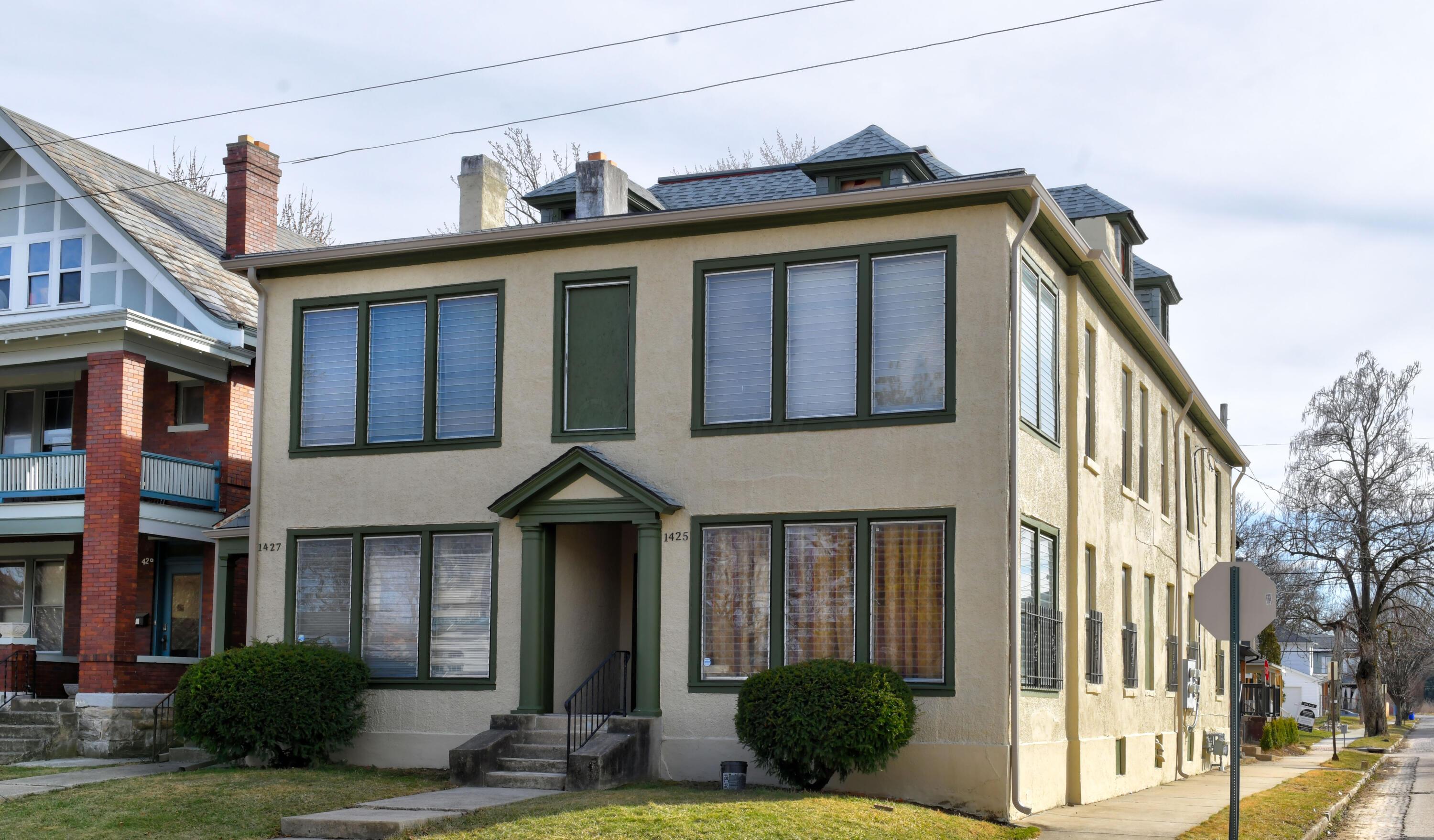 1427 1/2 Bryden Road Columbus, OH 43205 - Photo 4 of 24 Exterior (3)