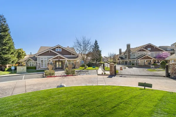$369,950 | 9640 Coney Island Circle, Elk Grove, CA 95758
