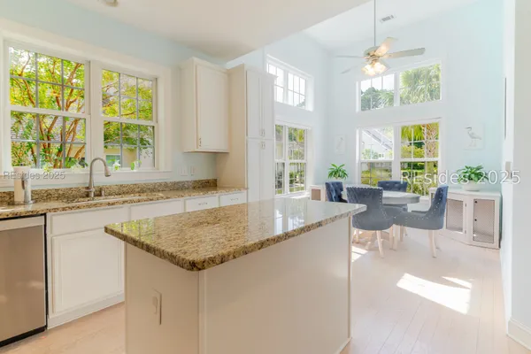 $665,000 | 32 Paxton Circle, Bluffton, SC 29910