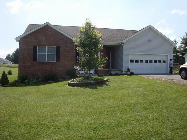 304 West Bailey Road Lewisburg, WV 24901 - Photo 1 of 23 Front of House