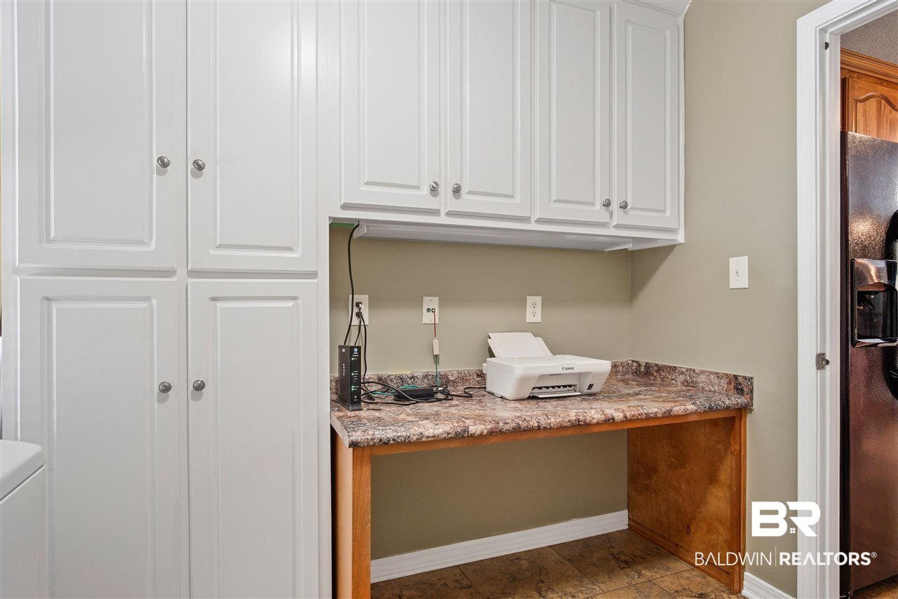 257 Carnation Street Mobile, AL 36609 - Photo 27 of 33