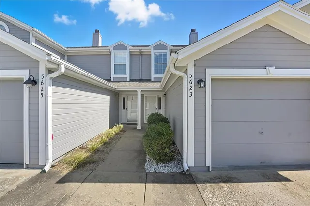 $205,000 | 5623 Northwest Sunrise Meadow Circle, Lee's Summit, MO 64064