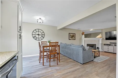 $205,000 | 5623 Northwest Sunrise Meadow Circle, Lee's Summit, MO 64064