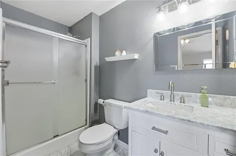 $205,000 | 5623 Northwest Sunrise Meadow Circle, Lee's Summit, MO 64064