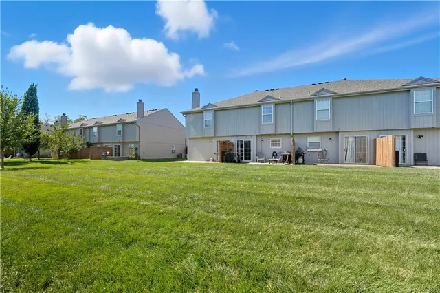 $205,000 | 5623 Northwest Sunrise Meadow Circle, Lee's Summit, MO 64064