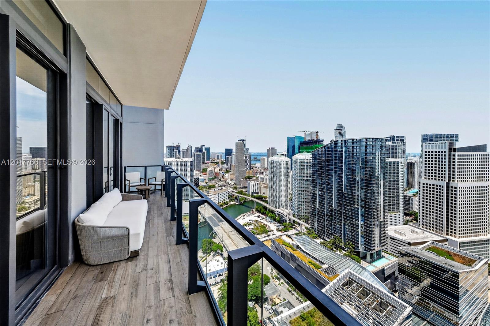 88 Southwest 7th Street, Unit PH4202 Miami, FL 33130 - Photo 53 of 88