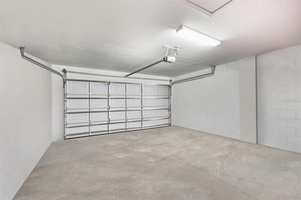 9217 Southwest 58th Circle Ocala, FL 34476 - Photo 19 of 21 a view of garage