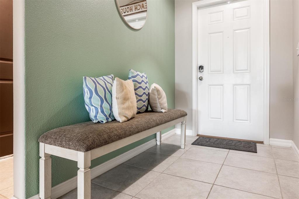 9217 Southwest 58th Circle Ocala, FL 34476 - Photo 6 of 21 a living room with furniture