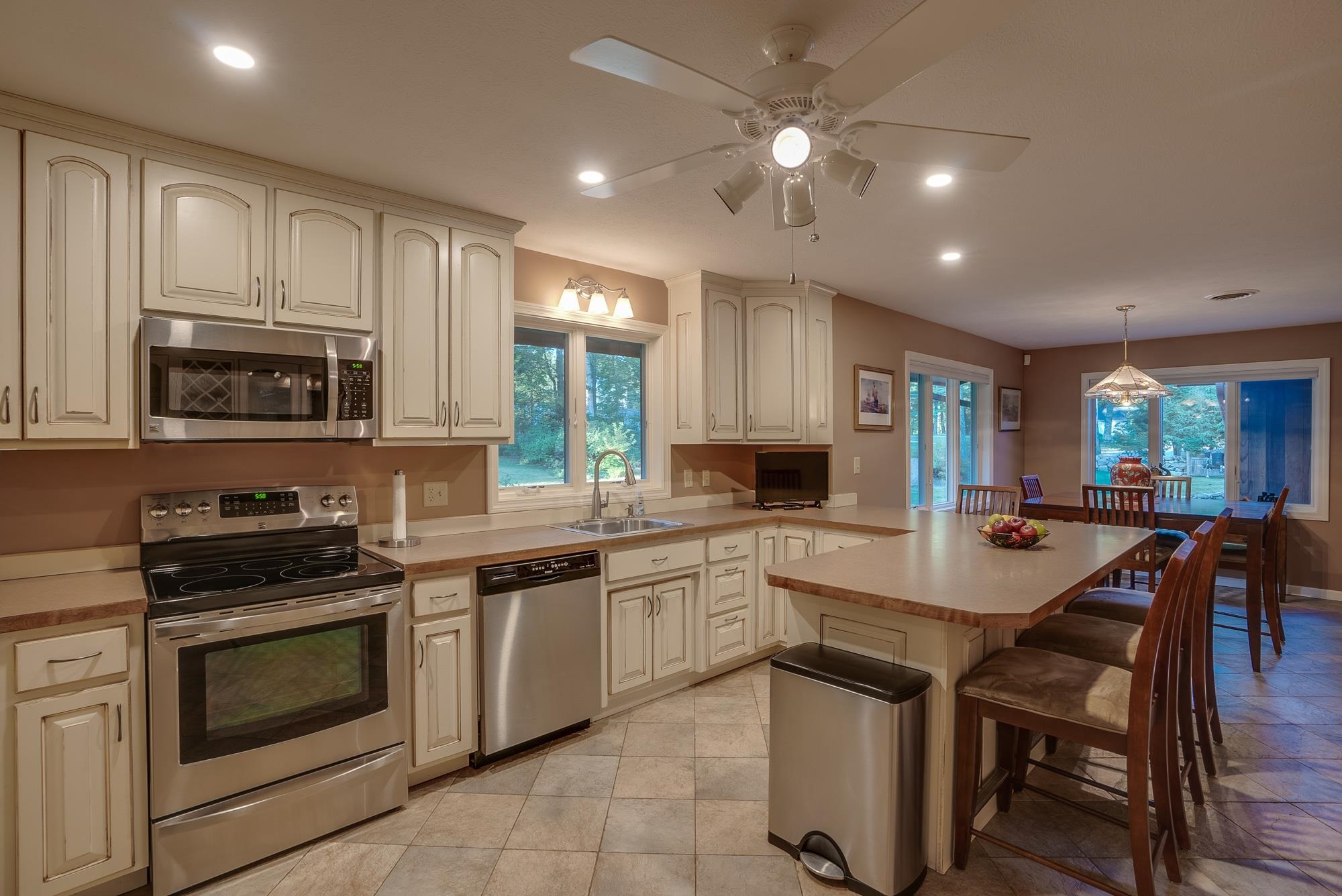 128 Lille Road Nashua, NH 03062 - Photo 39 of 40