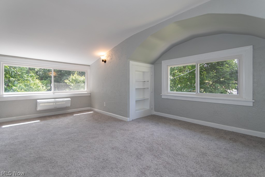 38562 Beachview Road Willoughby, OH 44094 - Photo 20 of 35
