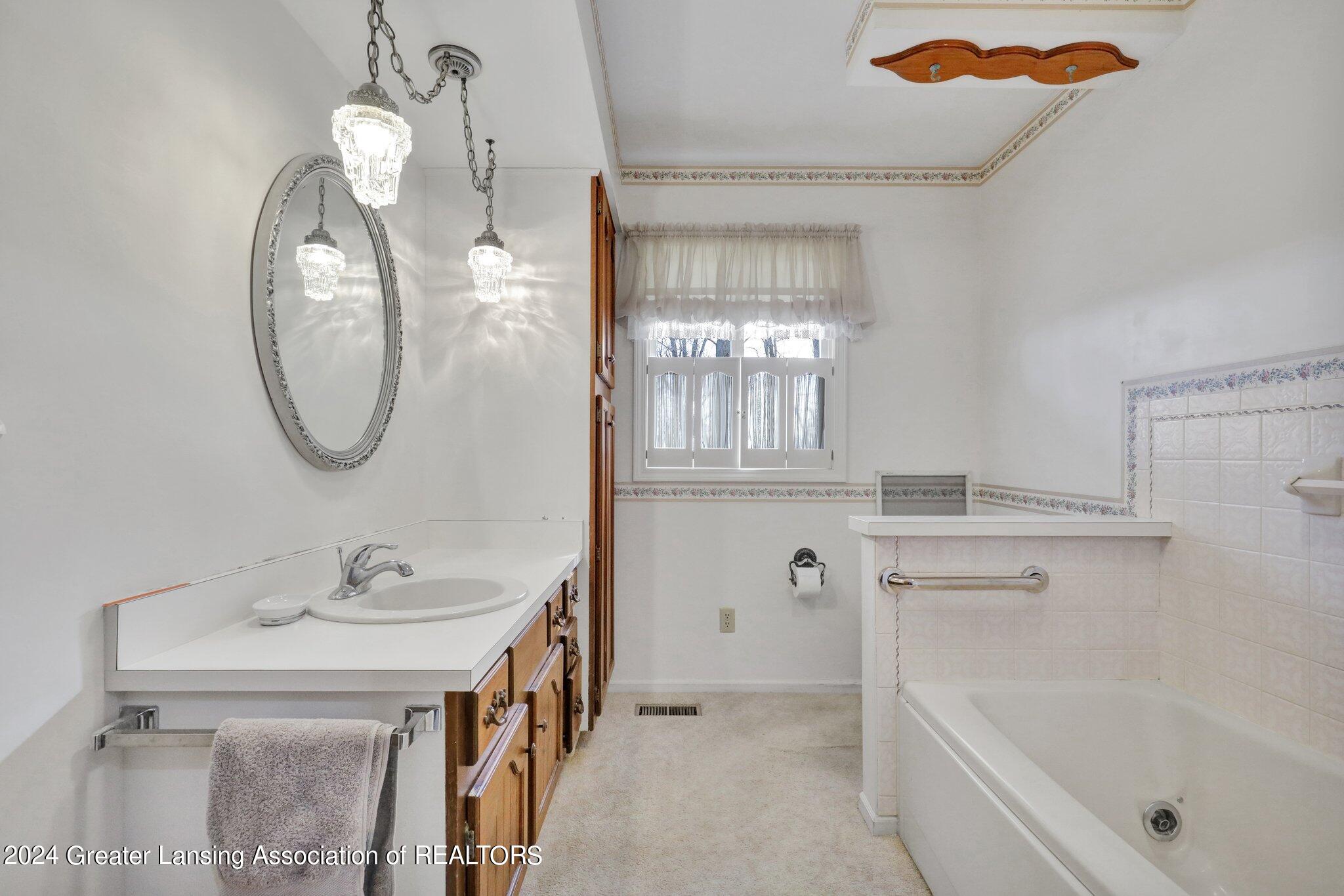 7918 Knox Road Portland, MI 48875 - Photo 15 of 45 6-web-or-mls-Open Ended Media-5