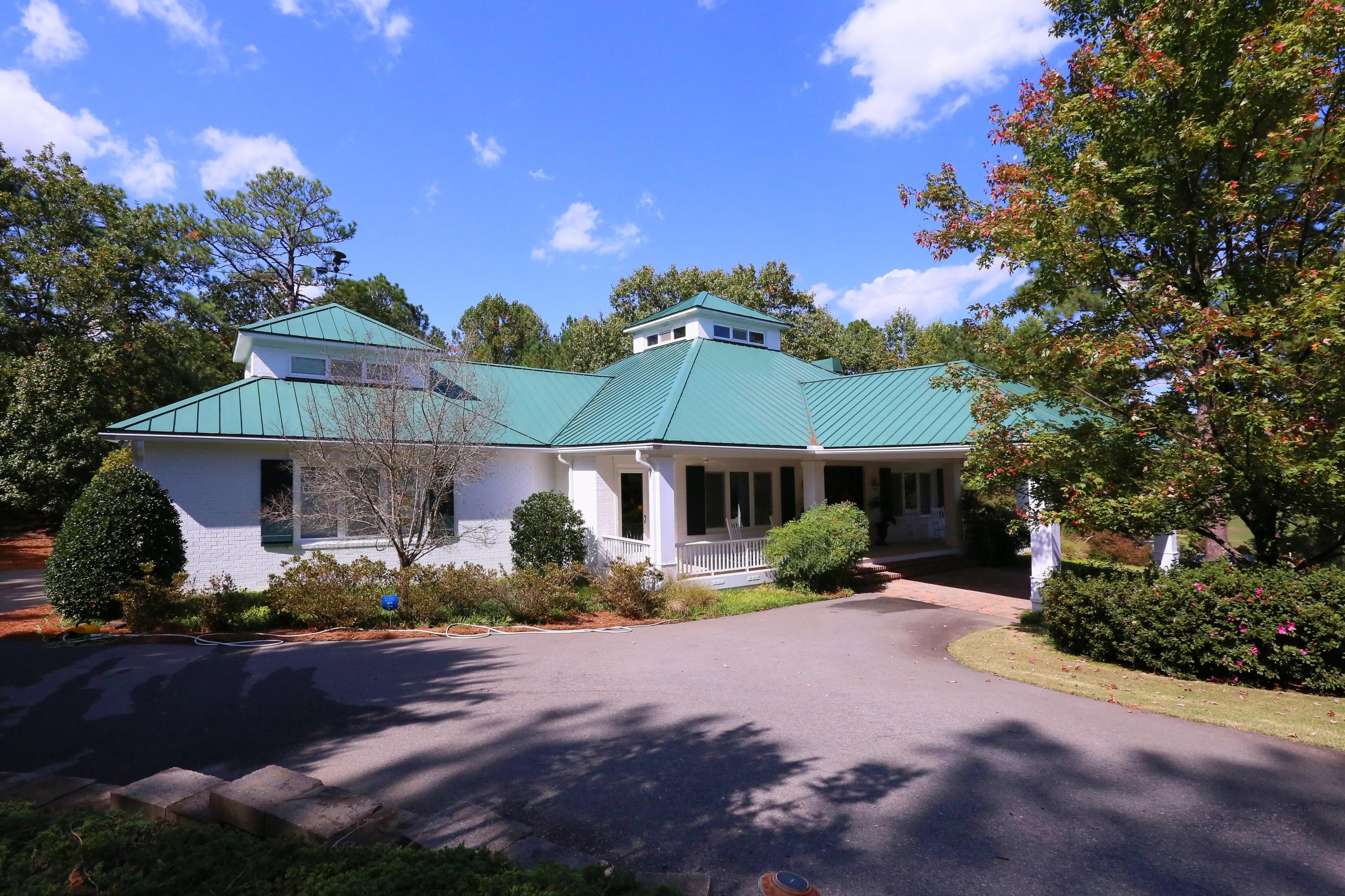 60 Inverrary Road Pinehurst, NC 28374 - Photo 4 of 32 Main Level 2 car Garage