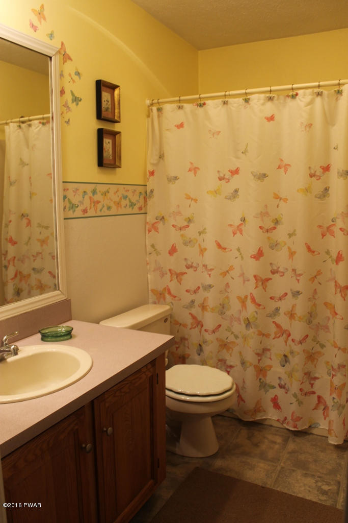 112 Scoda Road Hawley, PA 18428 - Photo 14 of 26 Bath 2