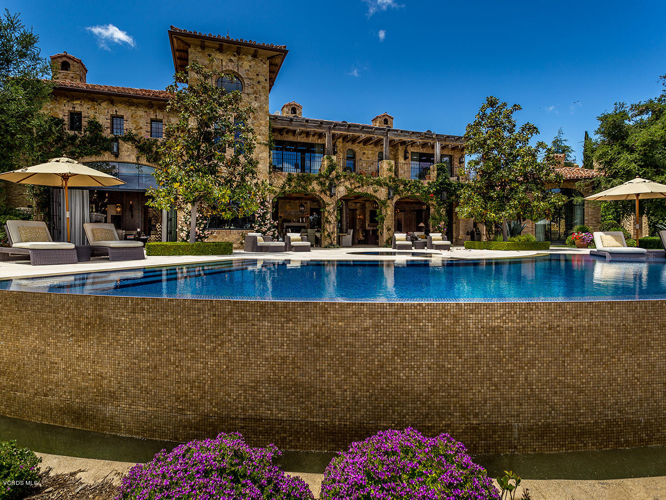 100 West Potrero Road Thousand Oaks, CA 91361 - Photo 4 of 67 IMG_2948