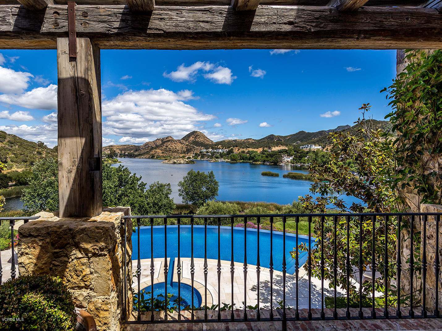 100 West Potrero Road Thousand Oaks, CA 91361 - Photo 34 of 67 a view of a balcony with an outdoor space