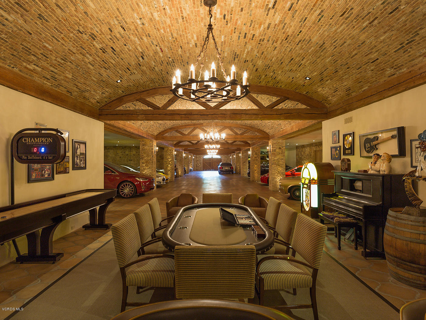 100 West Potrero Road Thousand Oaks, CA 91361 - Photo 40 of 67 a view of a room with gym equipment