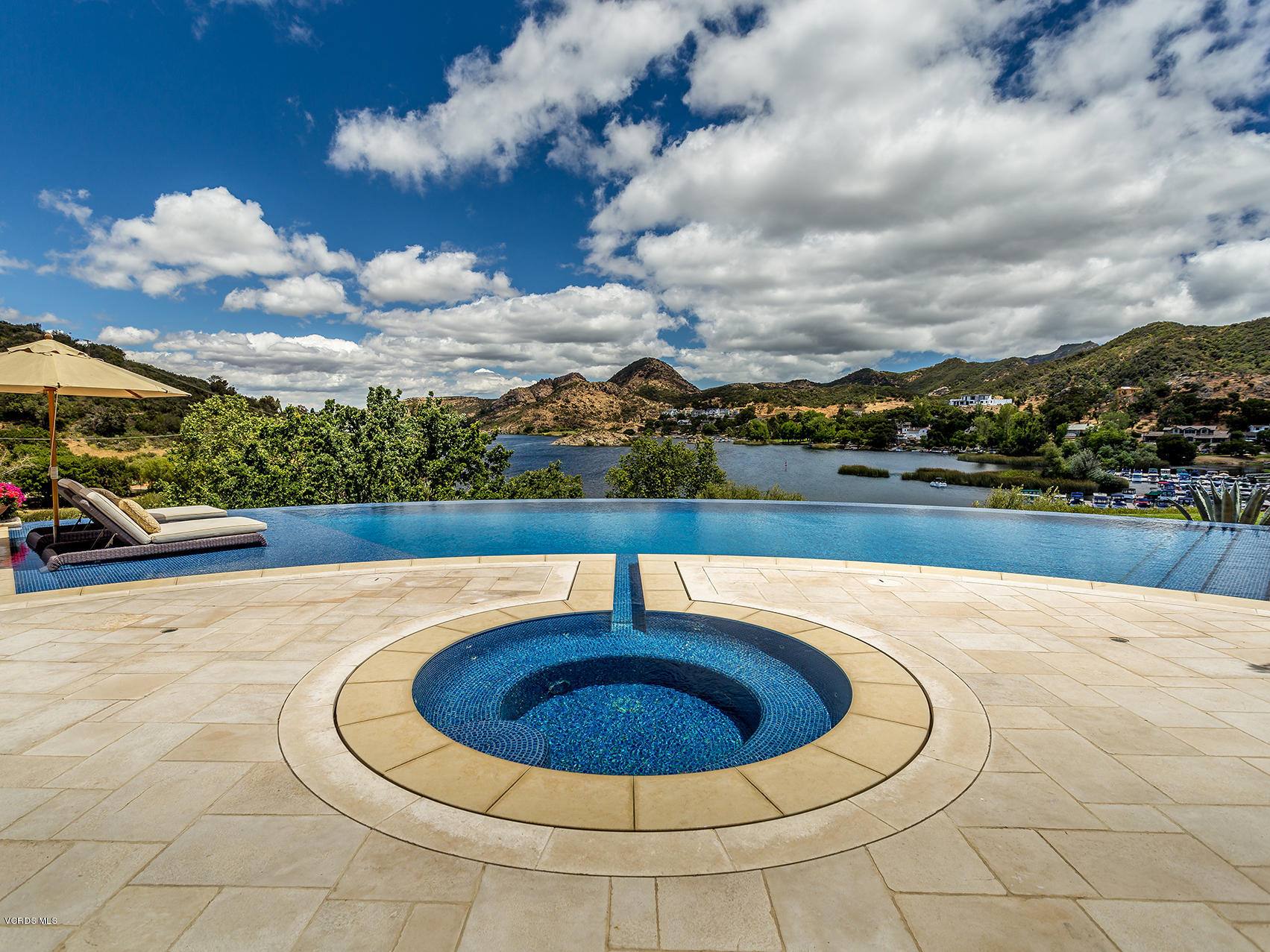 100 West Potrero Road Thousand Oaks, CA 91361 - Photo 5 of 67 IMG_2945