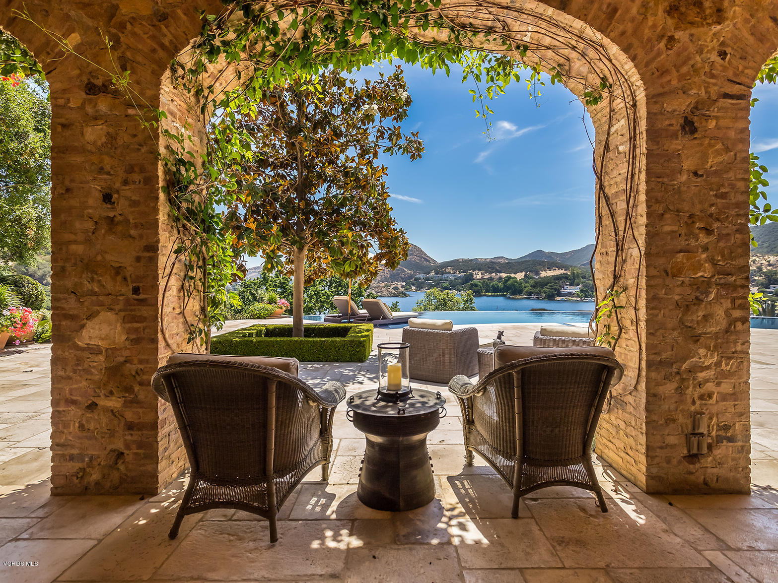 100 West Potrero Road Thousand Oaks, CA 91361 - Photo 46 of 67 a view of a chairs and table in the terrace