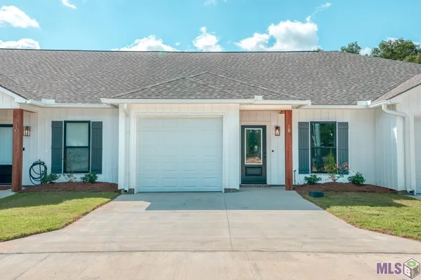 $197,000 | 8739 Lockhart Road, Unit 10D, Denham Springs, LA 70726