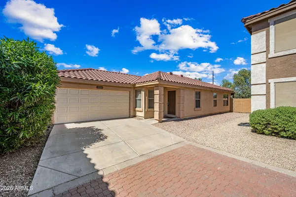 $1,895 | 2820 East Augusta Avenue, Chandler, AZ 85249