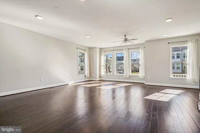 $670,000 | 2073 Alder Lane, Dumfries, VA 22026