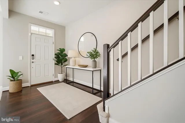 $670,000 | 2073 Alder Lane, Dumfries, VA 22026