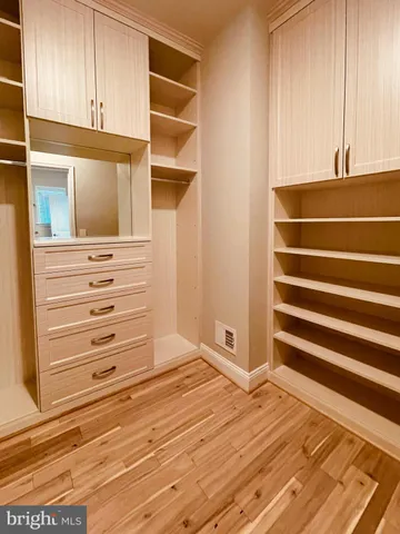 $670,000 | 2073 Alder Lane, Dumfries, VA 22026