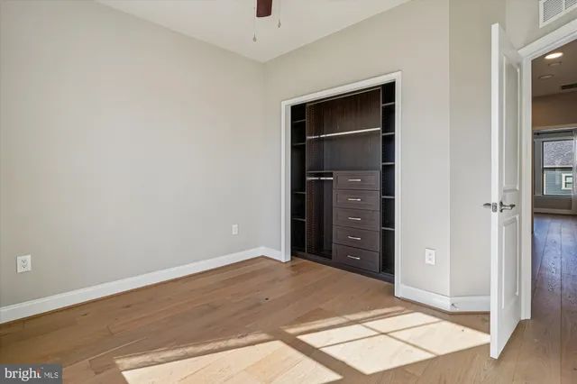 $670,000 | 2073 Alder Lane, Dumfries, VA 22026