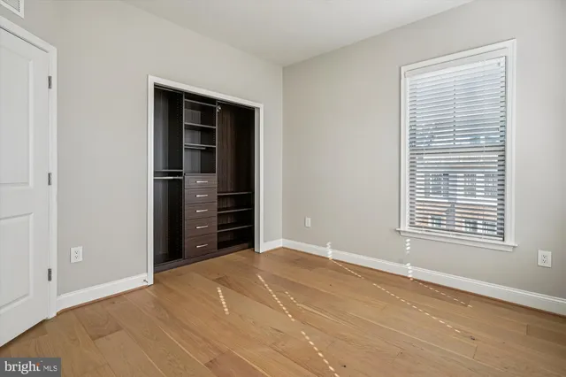 $670,000 | 2073 Alder Lane, Dumfries, VA 22026