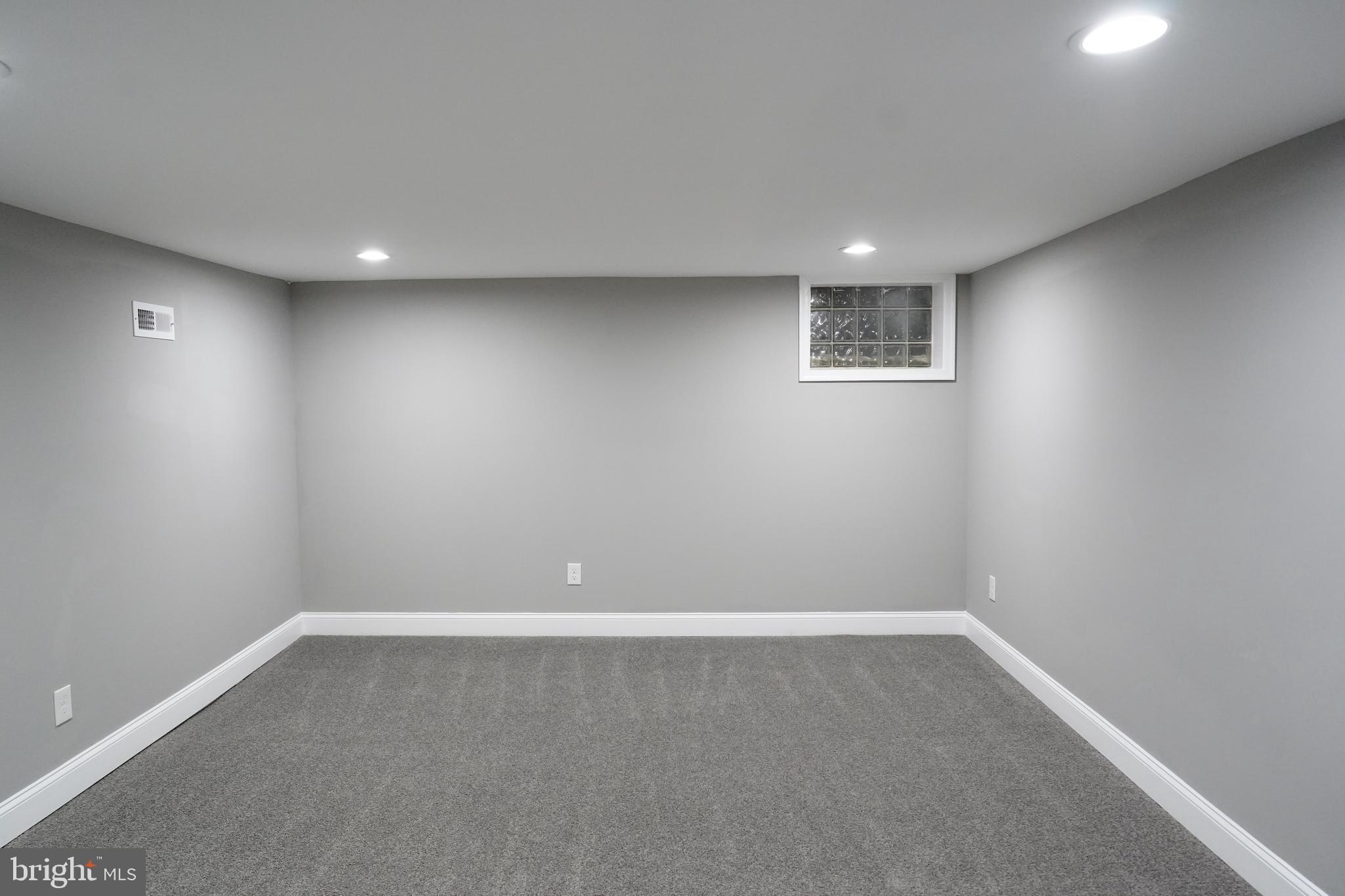 2027 Ramblewood Road Baltimore, MD 21239 - Photo 36 of 38