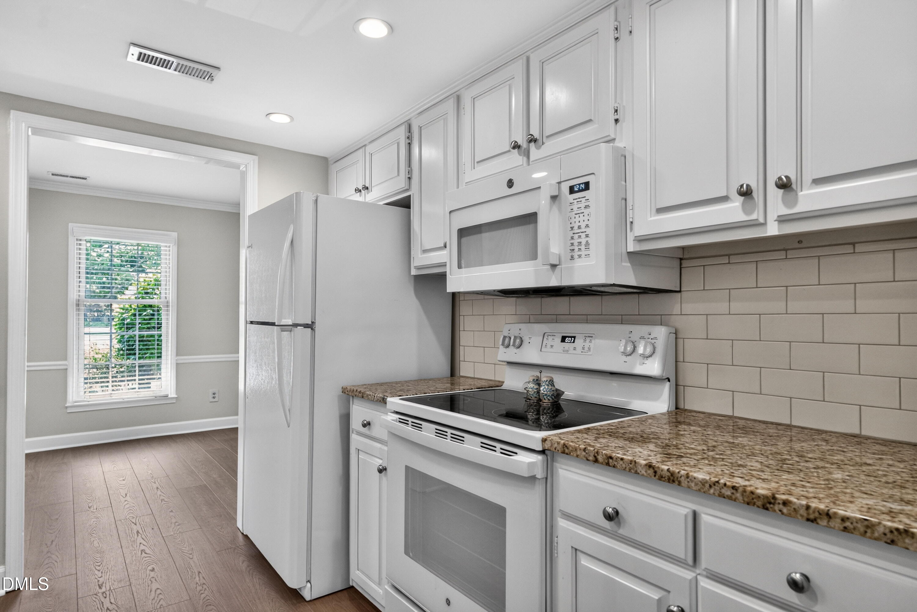 3128 Westbury Drive Raleigh, NC 27607 - Photo 11 of 23 virtual-tour-157428-photo-17787010173380