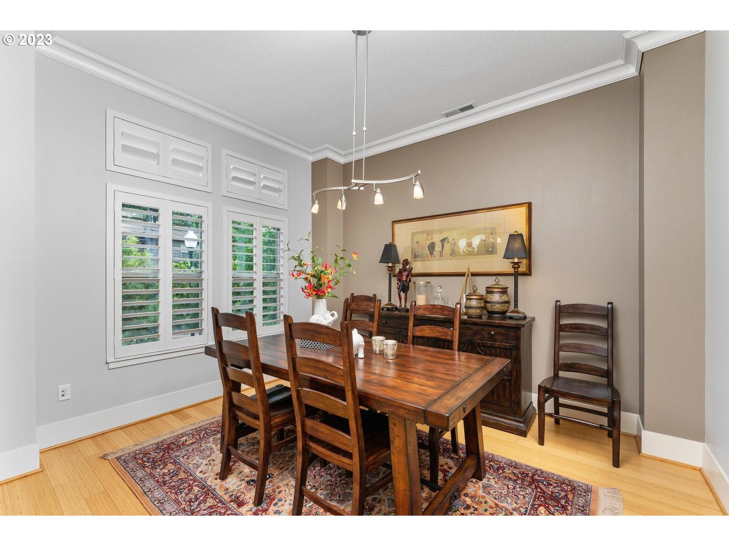10037 Southwest Morrison Street Portland, OR 97225 - Photo 17 of 48 Dining Room