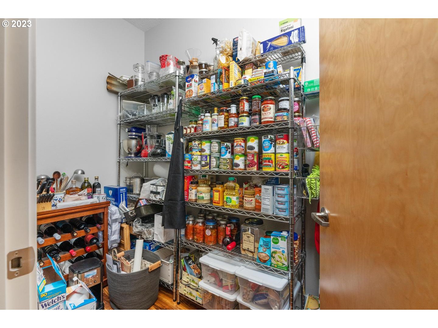 10037 Southwest Morrison Street Portland, OR 97225 - Photo 35 of 48 Pantry