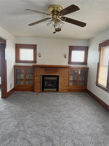 $1,600 | 84 West Hazeltine Avenue, Unit 2, Tonawanda, NY 14217