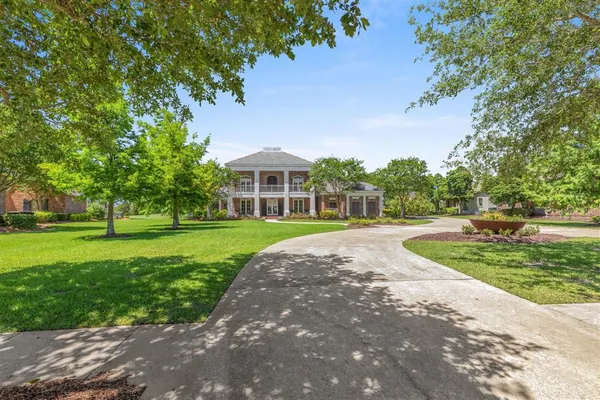 $1,100,000 | 4270 Indigo Place, Lake Charles, LA 70605