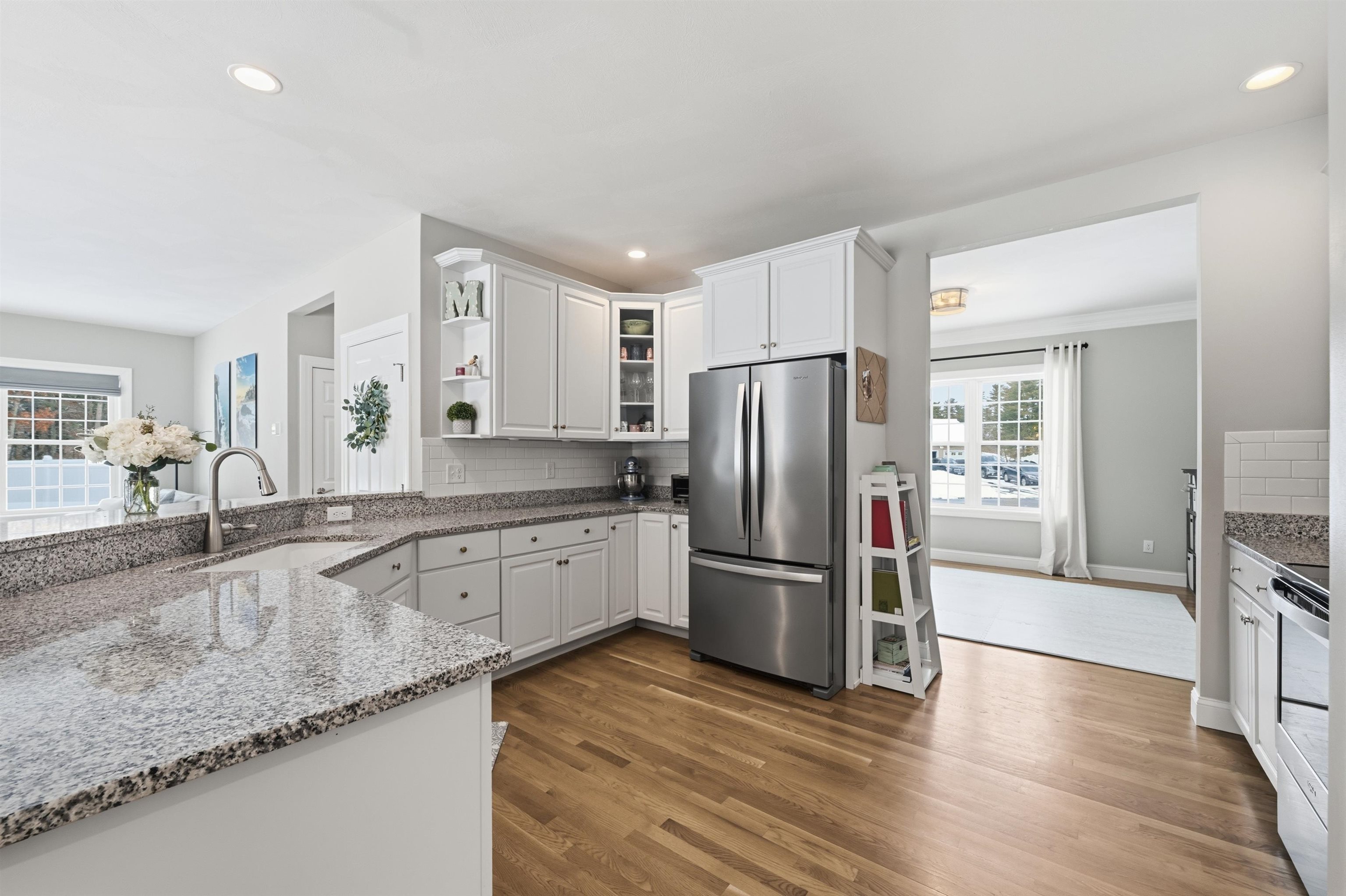 6 Baldwin Court Merrimack, NH 03054 - Photo 15 of 48