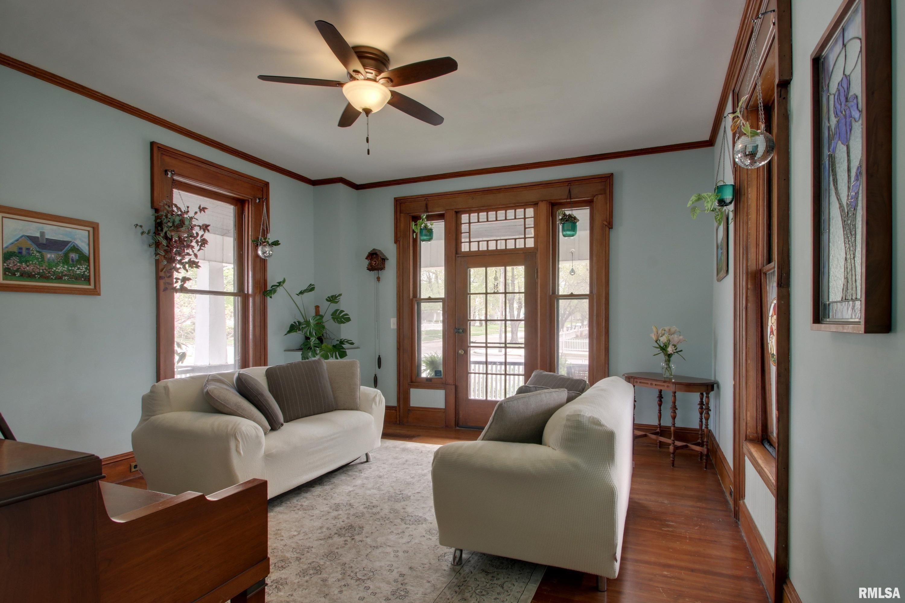 400 South 18th Street Quincy, IL 62301 - Photo 2 of 19