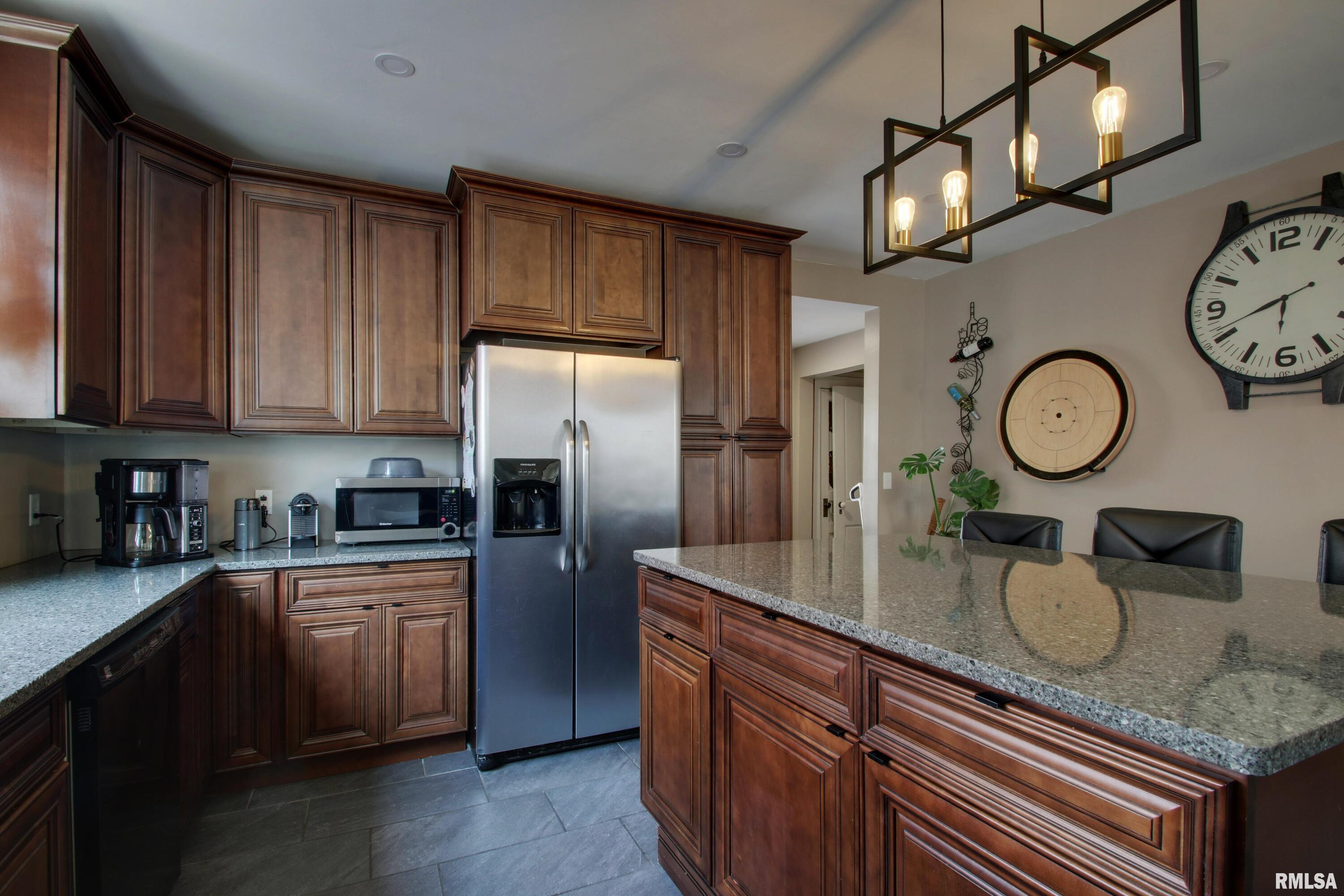 400 South 18th Street Quincy, IL 62301 - Photo 9 of 19