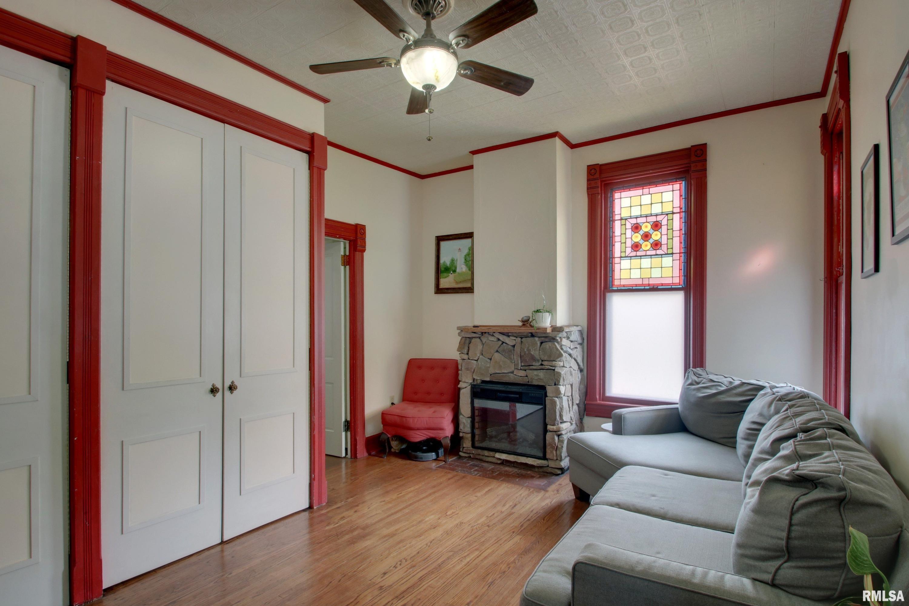 400 South 18th Street Quincy, IL 62301 - Photo 10 of 19