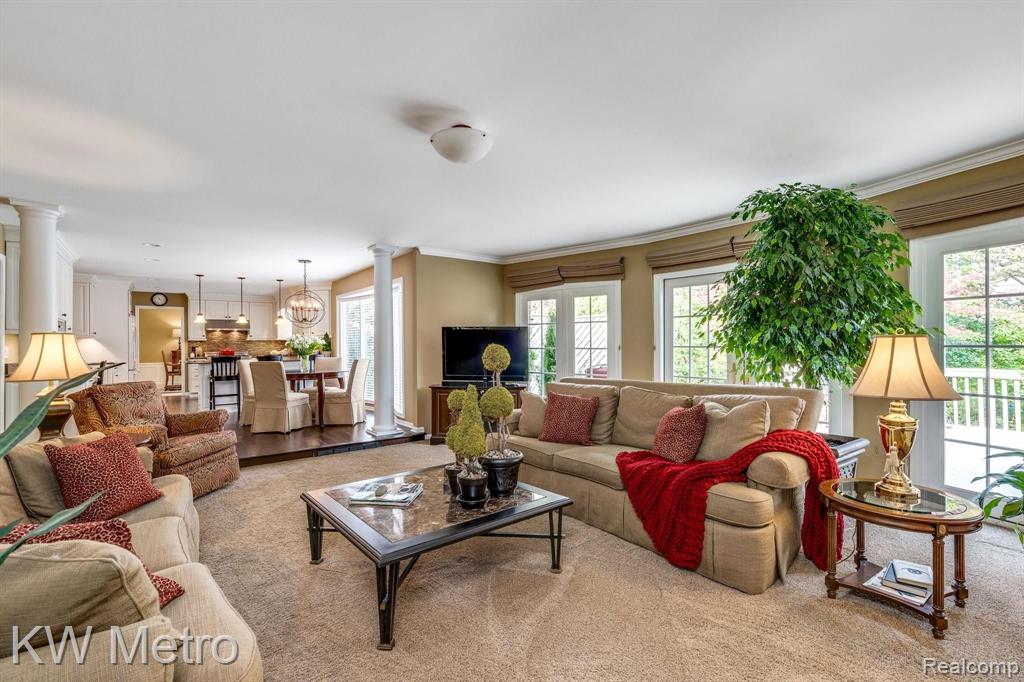 323 Shellbourne Drive Rochester, MI 48309 - Photo 22 of 62