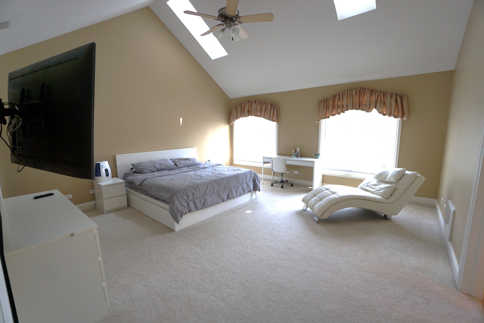 8 North Smith Street Palatine, IL 60067 - Photo 14 of 46 a spacious bedroom with a bed and large windows