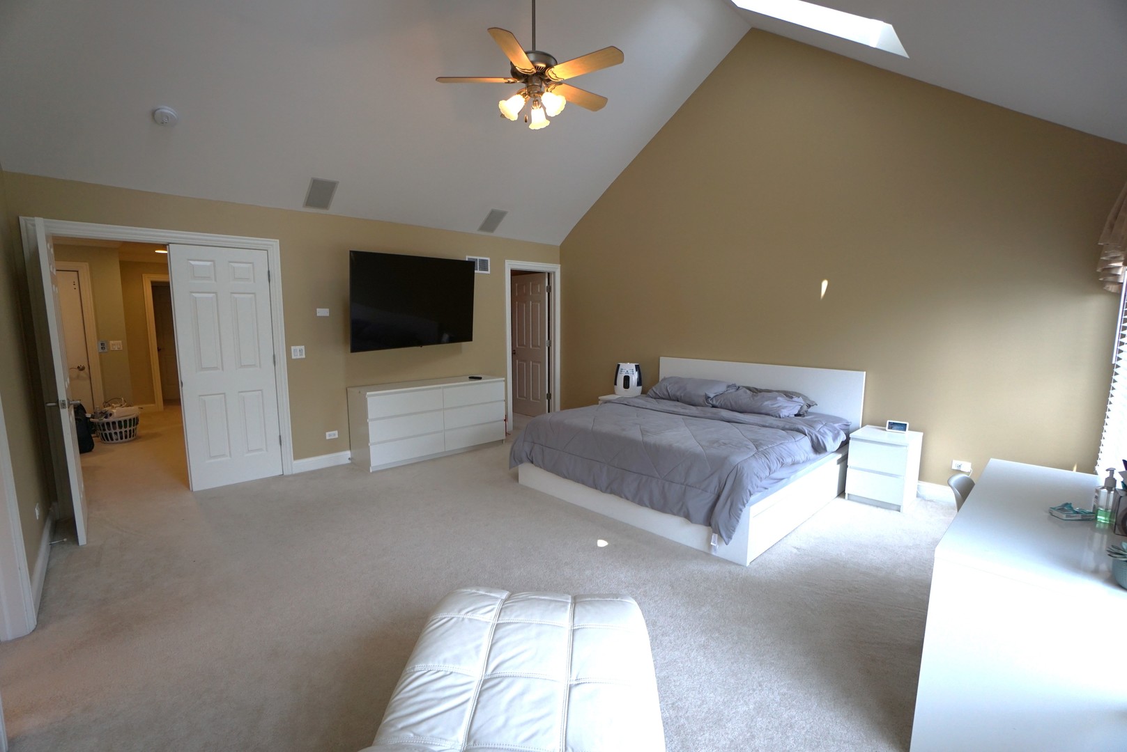 8 North Smith Street Palatine, IL 60067 - Photo 15 of 46 a living room with furniture and a flat screen tv