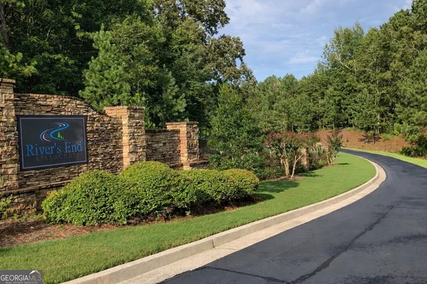 a view of a garden with an outdoor space