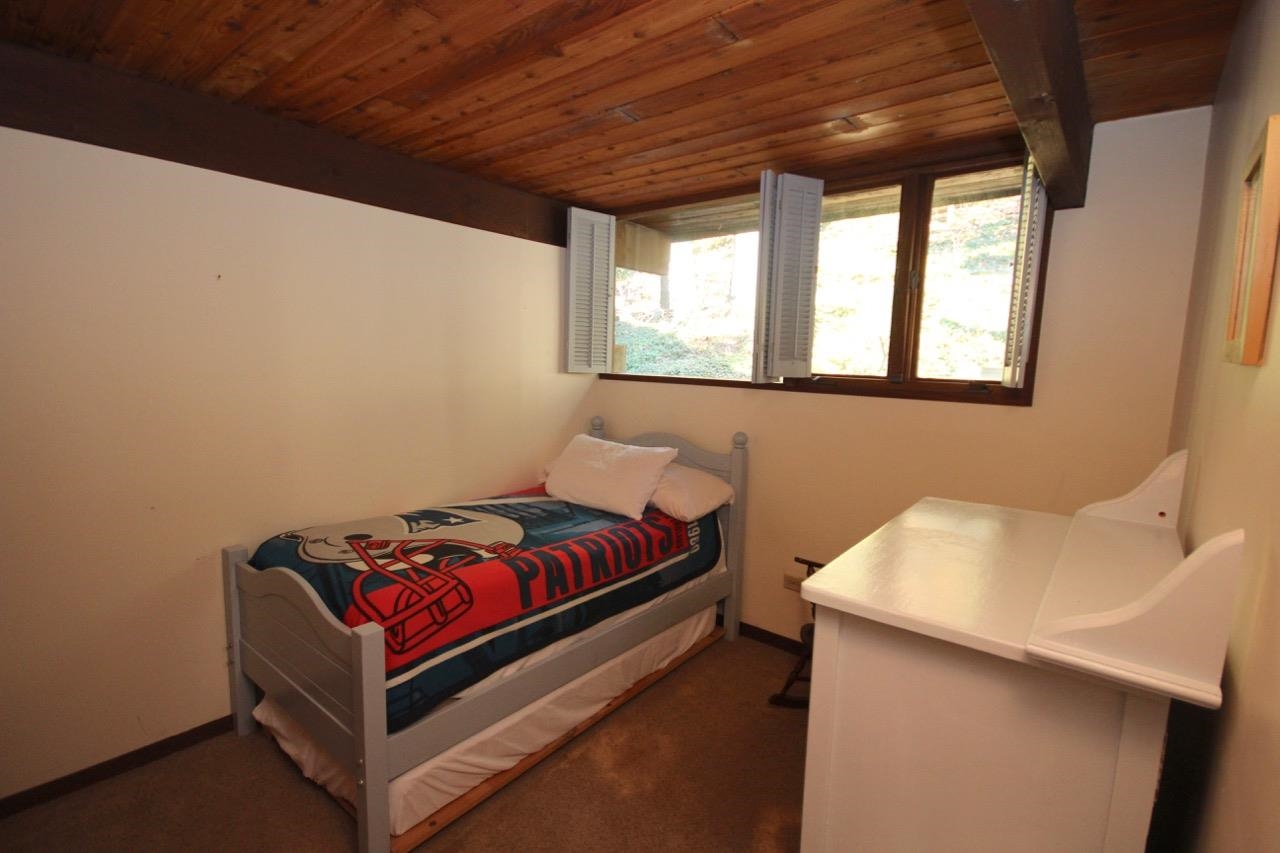 104 Deer Run Road, Unit C11 Brownsville, VT 05037 - Photo 8 of 11 Gallery Image 8
