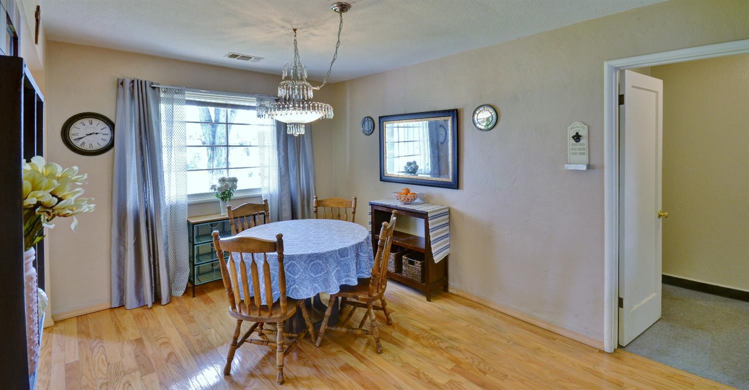2451 Roberts Road Medford, OR 97504 - Photo 15 of 18 Additional Photo